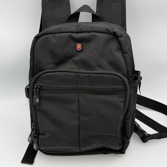 Victorinox Swiss Army Mini Backpack Black Travel Daypack - Excellent Condition - Picture 1 of 8